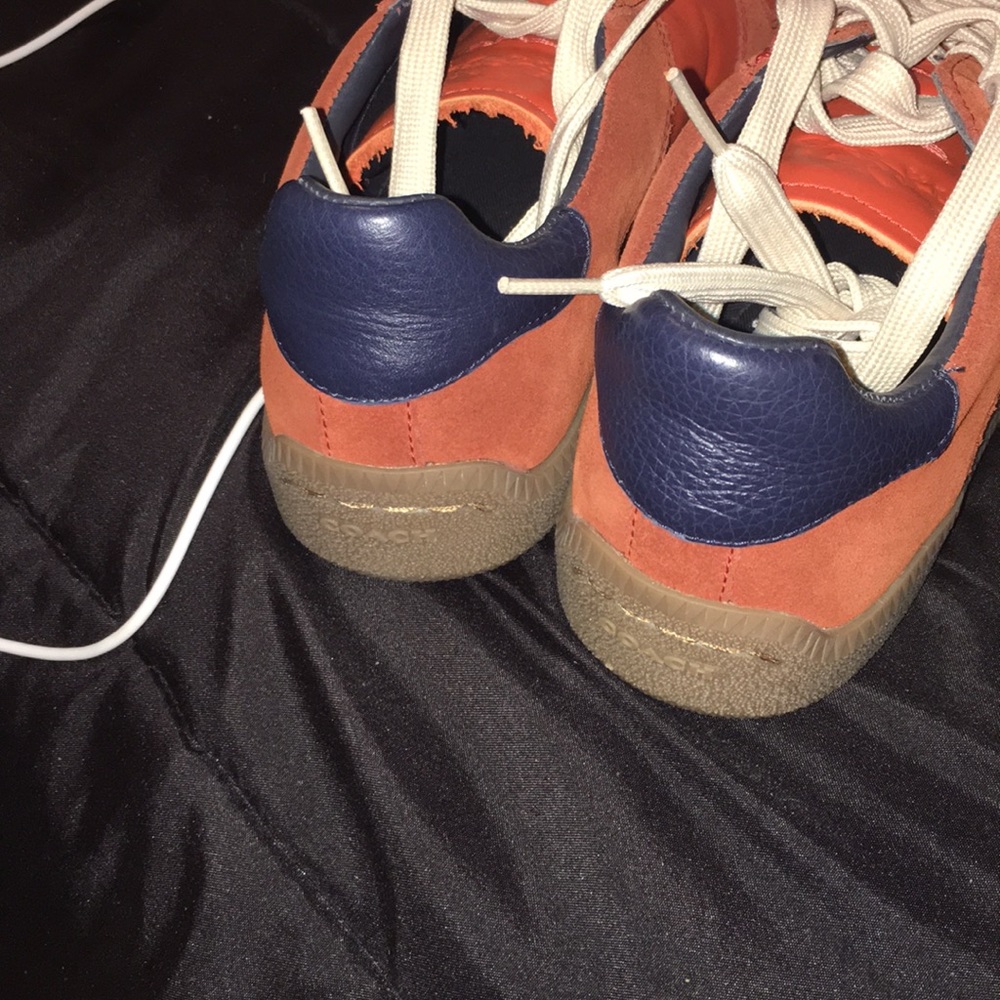 Brand new authentic men’s Coach shoes - Picture 3 of 5
